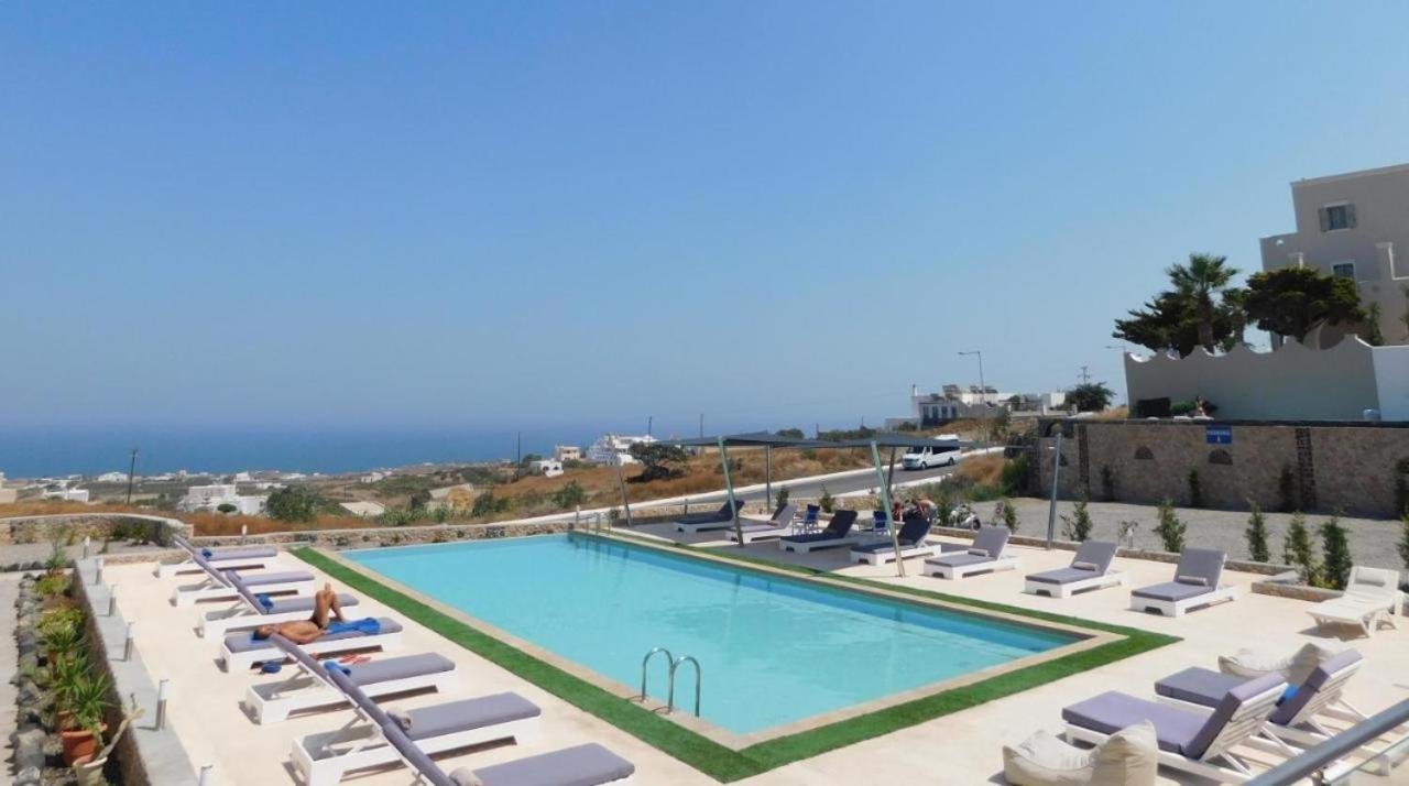 Fira Blue Horizon Hotel Bagian luar foto
