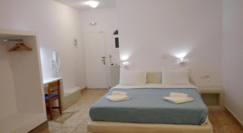 Fira Blue Horizon Hotel Bagian luar foto